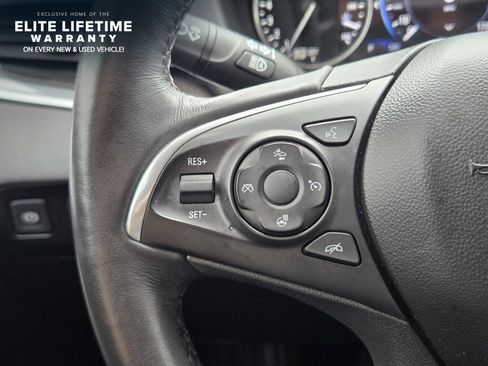 Used 2021 Buick Enclave Avenir w/ Avenir Technology Package FWD image 27