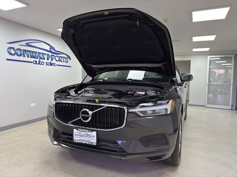 Used 2018 Volvo XC60 T5 Momentum w/ Convenience Package image 35