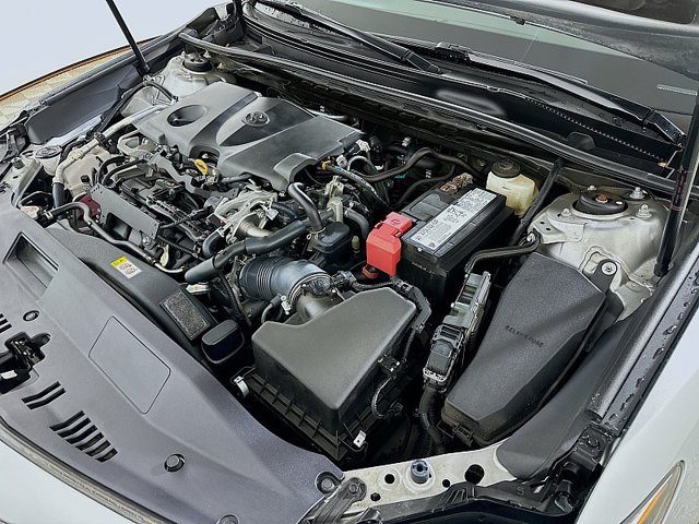 Used 2020 Toyota Camry LE FWD image 29