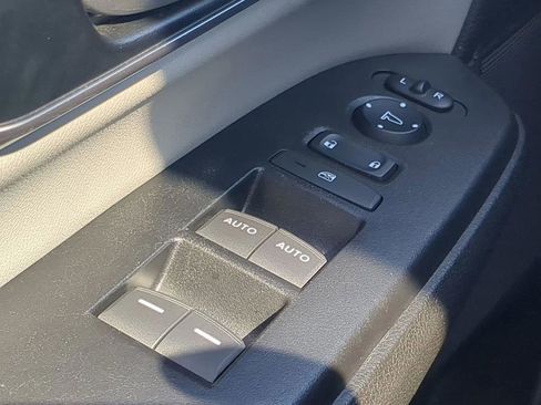 Used 2021 Honda CR-V EX-L image 20