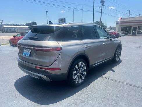 Used 2020 Lincoln Corsair Reserve AWD/4WD image 5