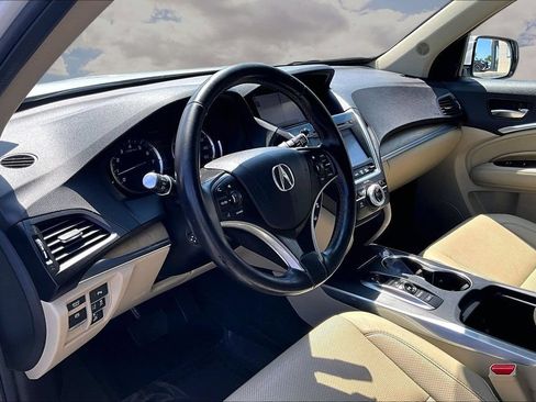 Used 2020 Acura MDX FWD w/ Technology Package image 17