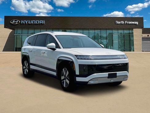 New 2026 Hyundai Ioniq 9 SEL image 11