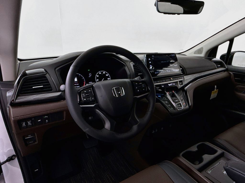 New 2026 Honda Odyssey Elite image 9