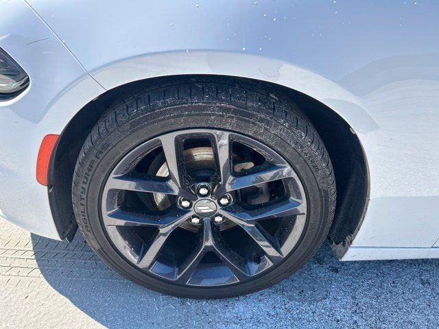 Used 2020 Dodge Charger SXT w/ Blacktop Package RWD image 20
