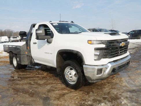 New 2026 Chevrolet Silverado 3500 W/T w/ WT Convenience Package AWD/4WD image 16