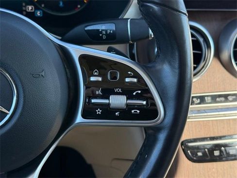 Certified 2022 Mercedes-Benz GLC 300 4MATIC image 18
