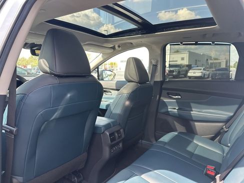 Used 2025 Nissan Murano Platinum w/ Cargo Package AWD/4WD image 30