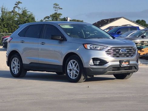 Used 2021 Ford Edge SEL w/ Convenience Package FWD image 8
