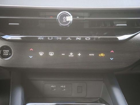 New 2026 Nissan Murano SV AWD/4WD image 15