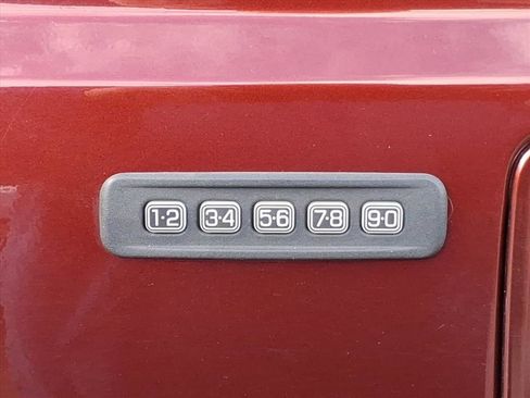 Used 2015 Ford F250 Lariat w/ Lariat Ultimate Package image 10