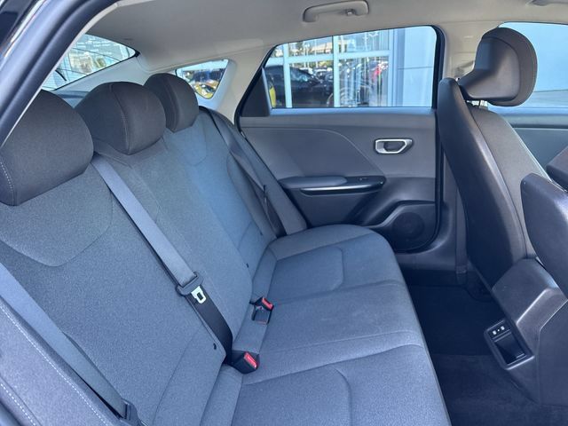 Used 2025 Kia K4 FWD image 14