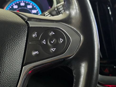 Used 2020 Chevrolet Traverse RS w/ LPO, Cargo Package FWD image 32