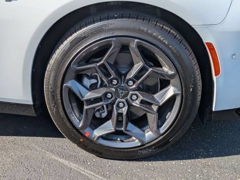 New 2026 Dodge Charger R/T AWD/4WD image 10