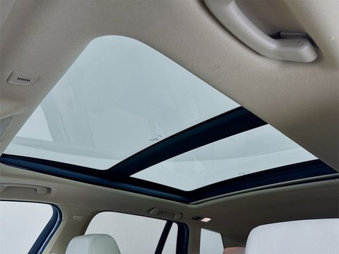 Used 2017 BMW X3 sDrive28i image 22