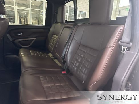 Used 2020 Nissan Titan Platinum Reserve w/ Moonroof Package AWD/4WD image 25