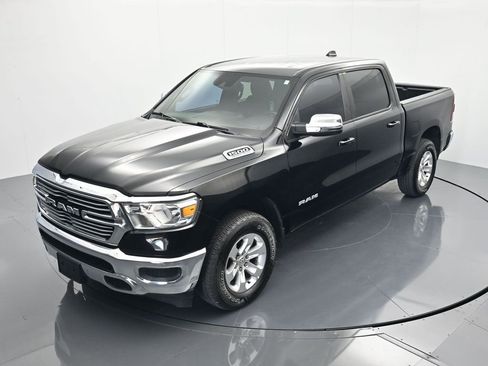 Used 2024 RAM 1500 Laramie AWD/4WD image 29