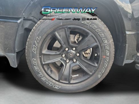 Used 2020 RAM 1500 Big Horn AWD/4WD image 30