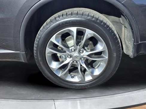 Used 2019 Dodge Durango GT AWD/4WD image 18
