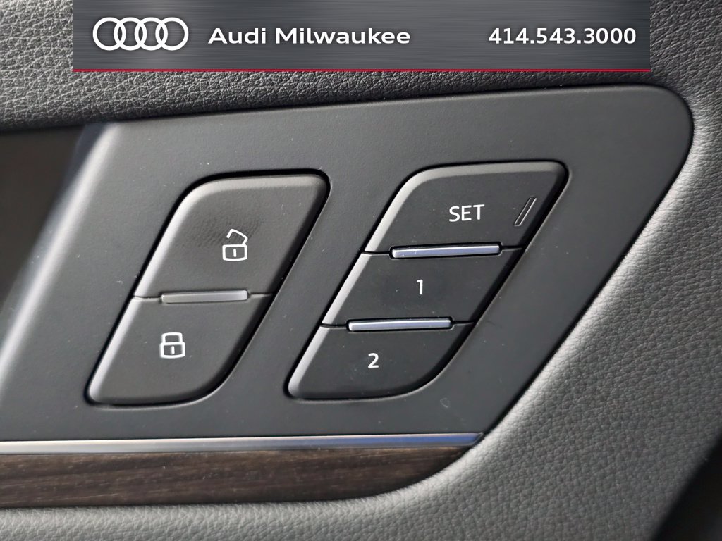 Used 2023 Audi Q5 2.0T Premium Plus w/ Premium Plus Package AWD/4WD image 13