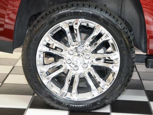 Used 2019 Cadillac Escalade Premium Luxury w/ LPO, Radiant Package image 15