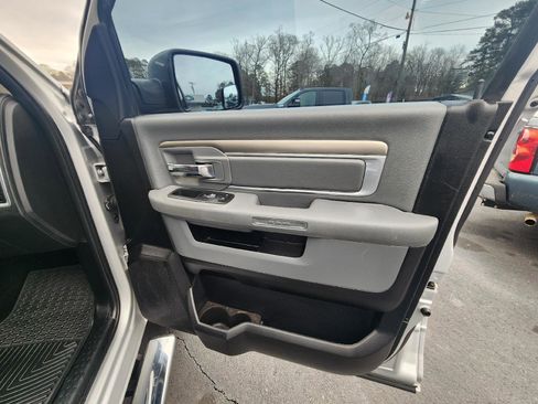 Used 2016 RAM 1500 Big Horn AWD/4WD image 11