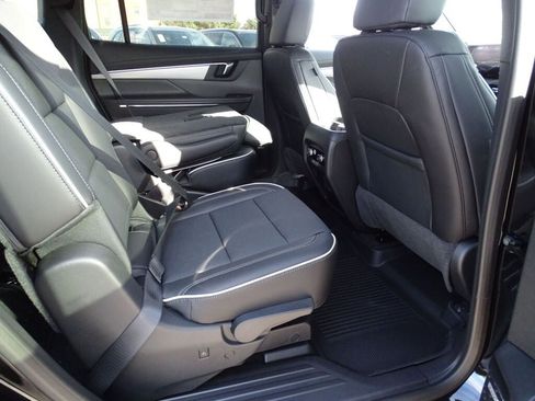 New 2025 Buick Enclave Preferred w/ Super Cruise Package image 11