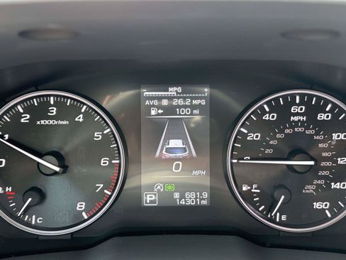 Used 2025 Subaru Outback Limited w/ Popular Package #2 AWD/4WD image 16