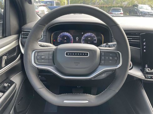 New 2025 Jeep Wagoneer Series II w/ Premium Group I image 39