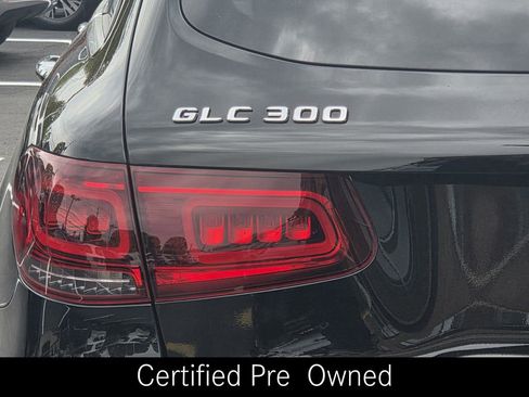 Certified 2022 Mercedes-Benz GLC 300 4MATIC image 38