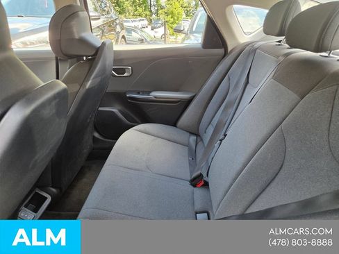 Used 2025 Kia K4 FWD image 7