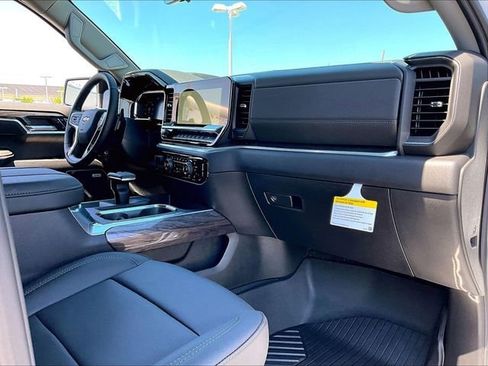 New 2026 Chevrolet Silverado 1500 LTZ AWD/4WD image 9