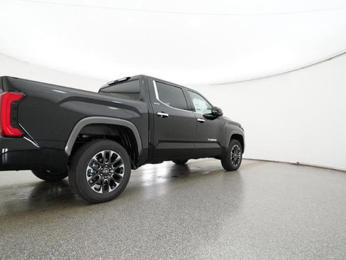 New 2026 Toyota Tundra Limited AWD/4WD image 28