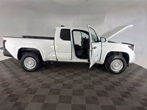 Used 2025 Toyota Tacoma SR RWD image 13