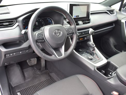 Used 2024 Toyota RAV4 SE w/ Weather & Moonroof Package AWD/4WD image 3