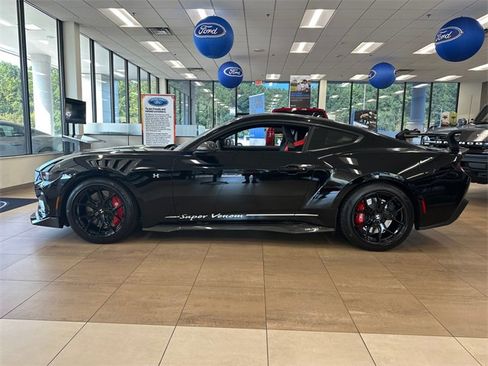 New 2025 Ford Mustang GT Premium w/ GT Performance Package image 4