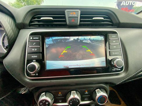 Used 2020 Nissan Versa S FWD image 18