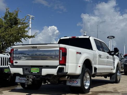 Used 2024 Ford F450 Limited w/ FX4 Off-Road Package image 4