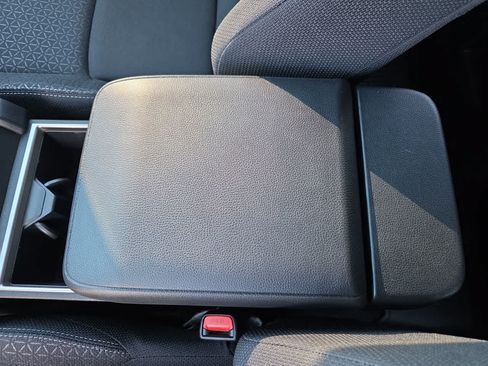 Used 2026 Toyota 4Runner SR5 RWD image 20