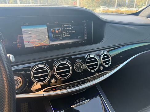 Used 2020 Mercedes-Benz S 63 AMG 4MATIC Sedan image 48