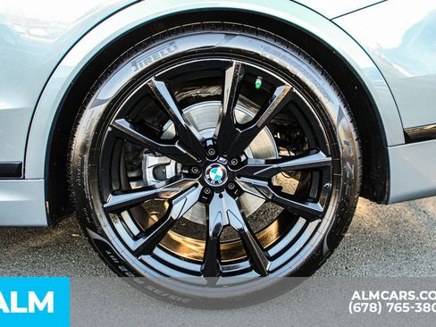 Used 2023 BMW X7 xDrive40i w/ M Sport Package image 16