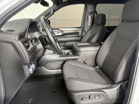 Used 2023 GMC Yukon XL SLE w/ Max Trailering Package image 11