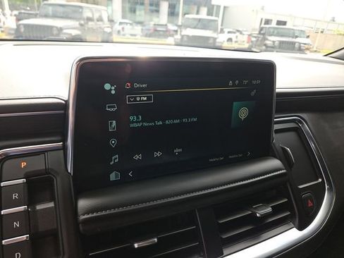 Used 2024 Chevrolet Tahoe Z71 w/ Luxury Package image 13