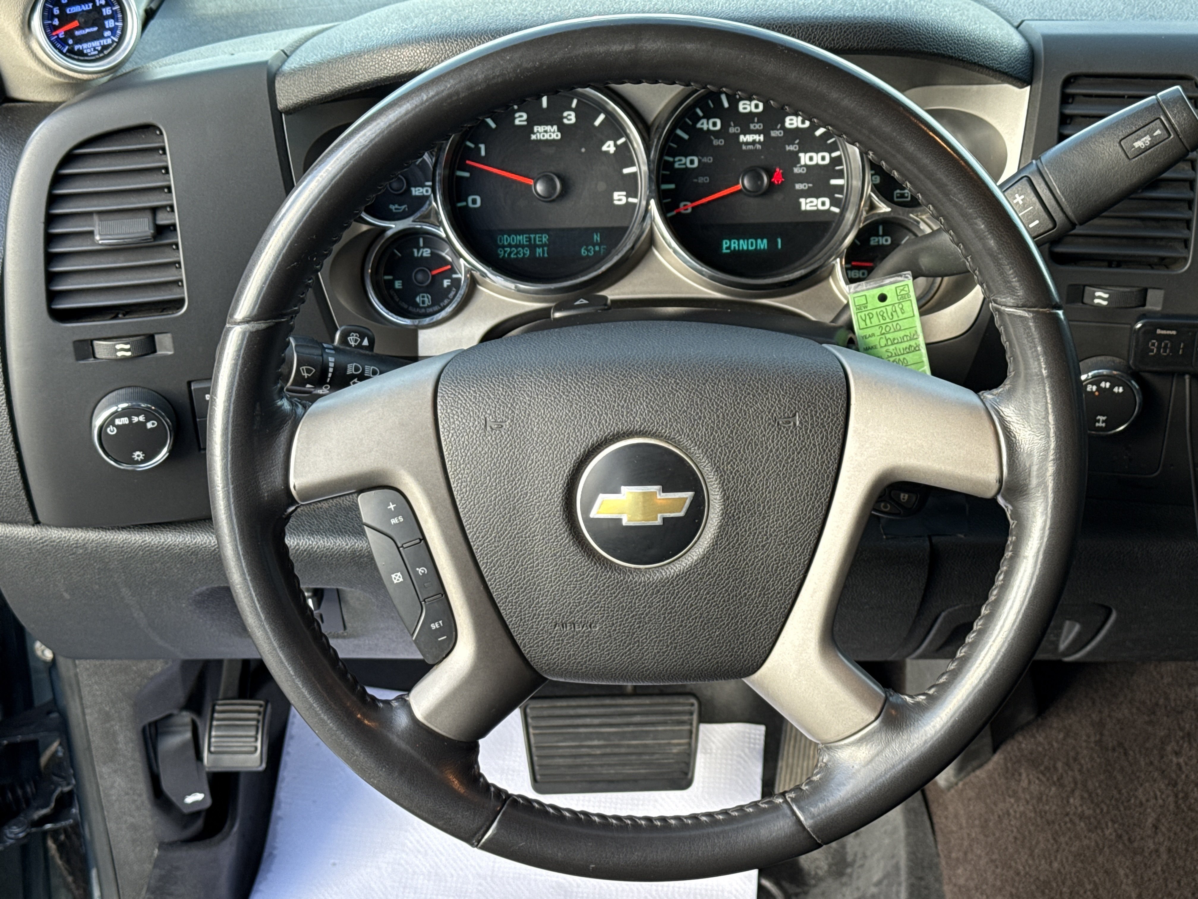Used 2010 Chevrolet Silverado 2500 LT w/ Exterior Plus Package AWD/4WD image 18
