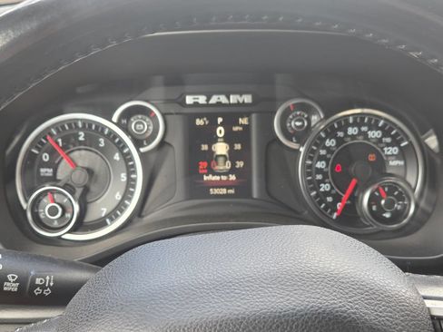 Used 2021 RAM 1500 Big Horn RWD image 15