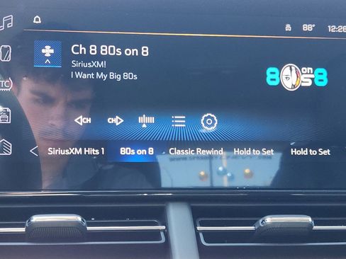 Used 2024 Chevrolet Trax LT image 13