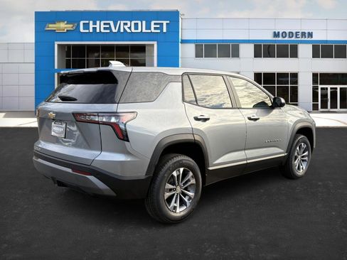 New 2026 Chevrolet Equinox LT image 5