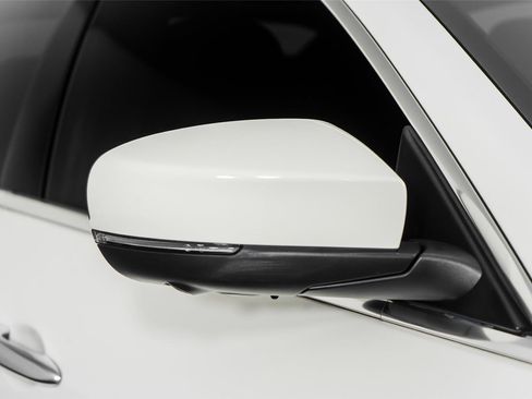 Used 2023 Maserati Ghibli Modena image 27