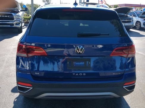 Used 2022 Volkswagen Taos SE image 5