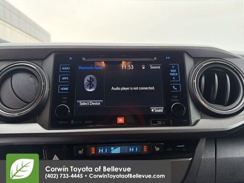 Used 2017 Toyota Tacoma TRD Sport image 20